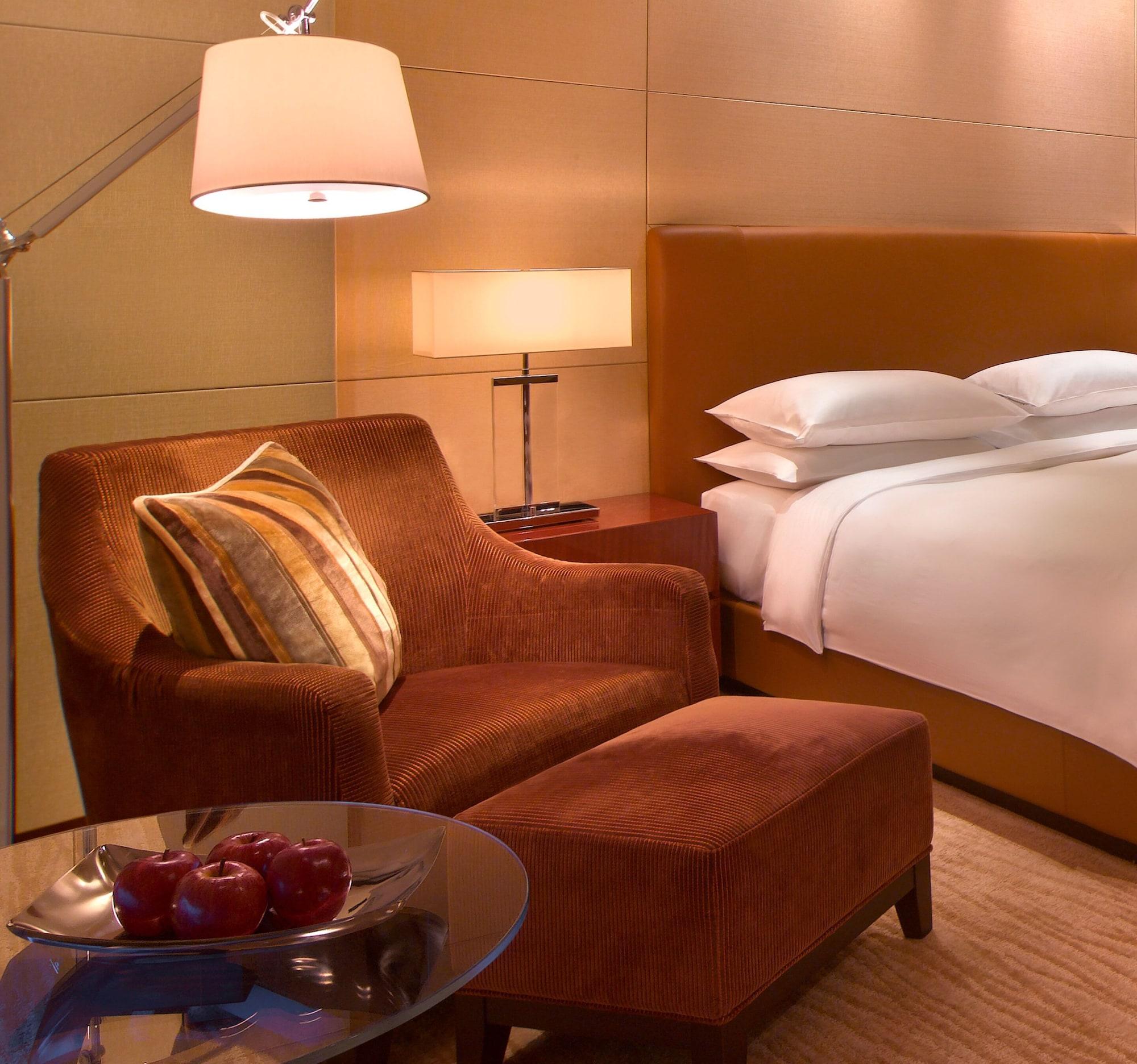 Отель Grand Hyatt Шэньчжэнь Экстерьер фото